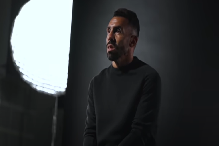 Carlitos Tevez, la biografia