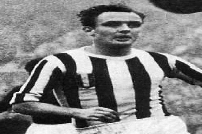 John Hansen, la biografia