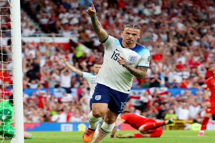 Phillips (Instagram kalvinphillips) Phillips (Instagram kalvinphillips)