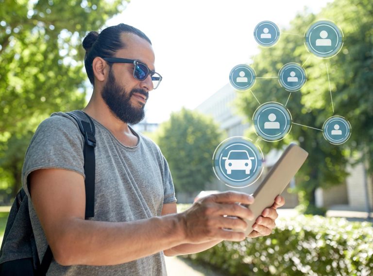 Assicurazione auto elettrica costa meno 