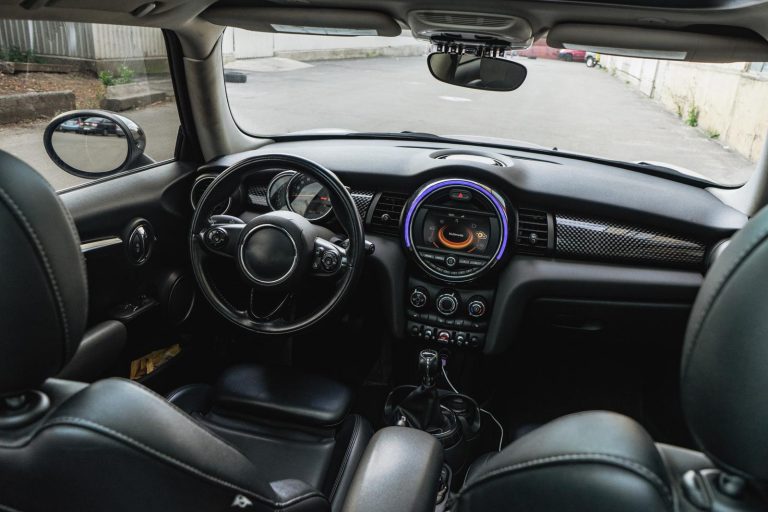 Costo voltura auto