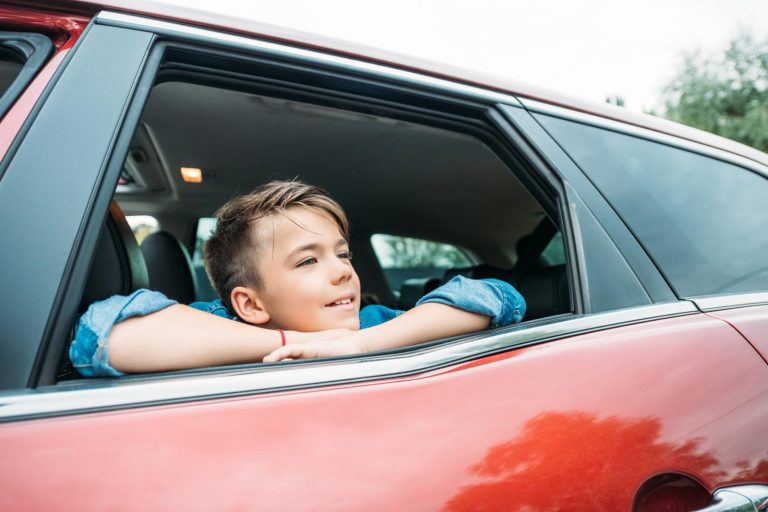 Passaggio di proprietà auto con fermo amministrativo