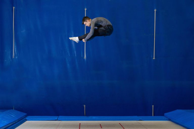 Trampolino elastico
